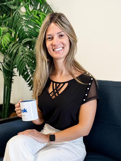 leticia correia digital marketing associate